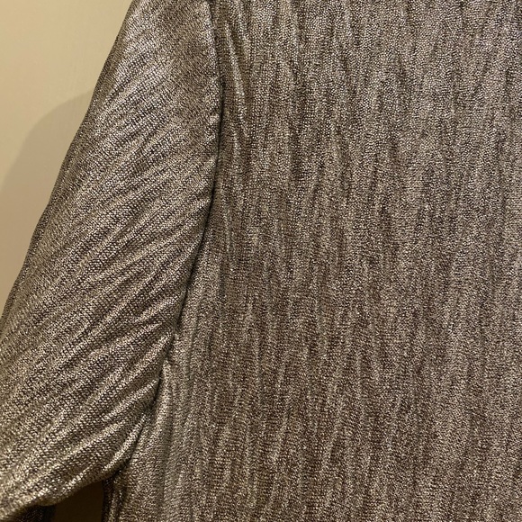 Silver Long Sleeve - Picture 4 of 4